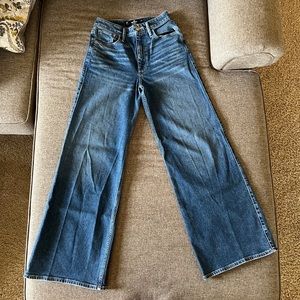 Hollister Ultra High Rise Wide Leg Jeans